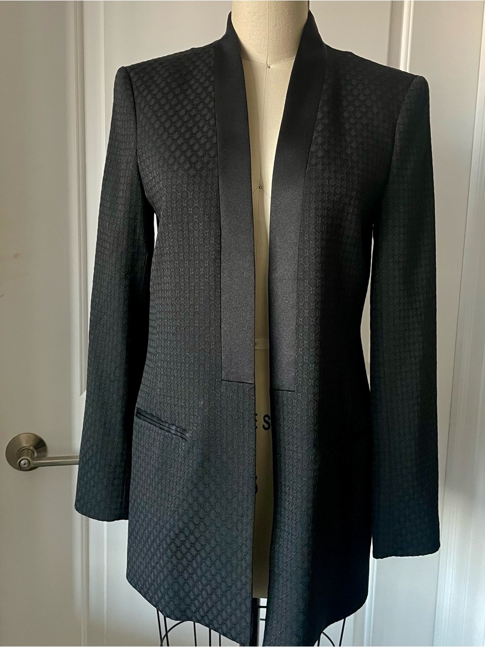Banana Republic Textured Black Women's Tuxedo Jacket